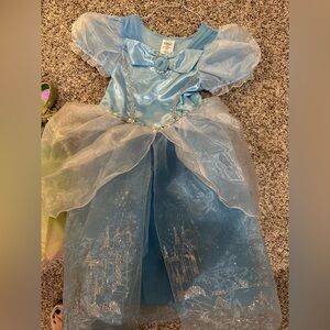 Disney Cinderella dress Size 5/6
